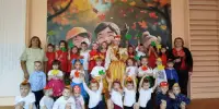 Заглянул осенний праздник в детский сад…